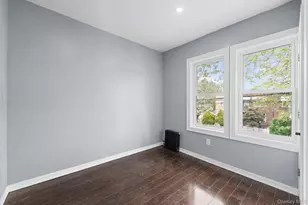 114-06 Inwood St, Jamaica, NY 11436 - Photo 7