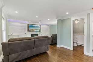 958 Alan Dr, Wantagh, NY 11793 - Photo 5