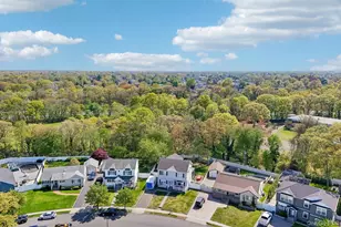 958 Alan Dr, Wantagh, NY 11793 - Photo 35