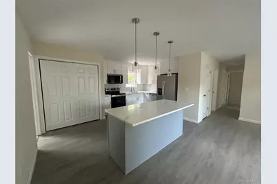 34 Michael Avenue, Bellport, NY 11713 - Photo 7