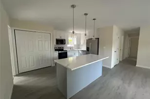 34 Michael Ave, Bellport, NY 11713 - Photo 7