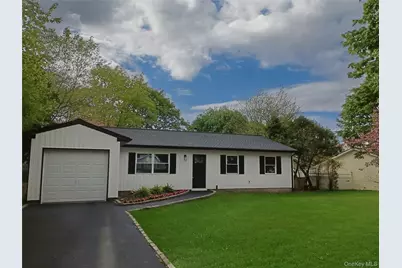34 Michael Avenue, Bellport, NY 11713 - Photo 1