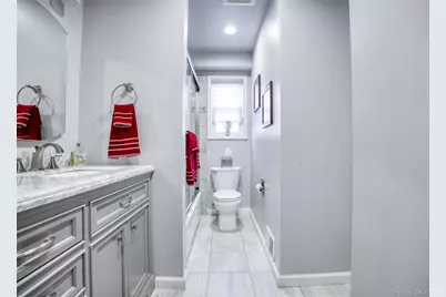 132 Forest Street, New York, NY 10314 - Photo 5