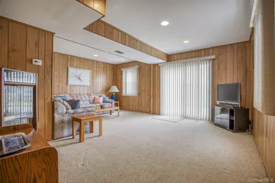 132 Forest Street, New York, NY 10314 - Photo 7