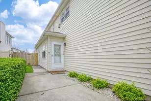 132 Forest St, New York, NY 10314 - Photo 23