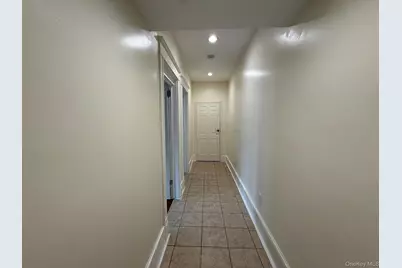 8 Fox Terrace, Poughkeepsie, NY 12603 - Photo 11