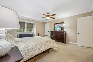 13 Rutledge Commons, Yaphank, NY 11980 - Photo 27
