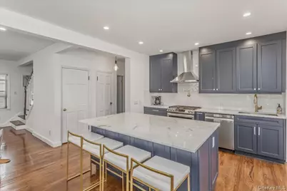 [Address not provided], Valley Stream, NY 11580 - Photo 7