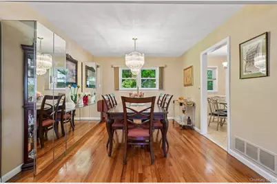 36 Chatham Road, New Rochelle, NY 10804 - Photo 5