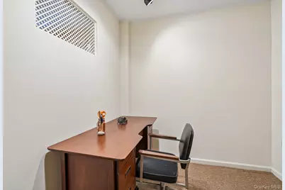 36 Chatham Road, New Rochelle, NY 10804 - Photo 27