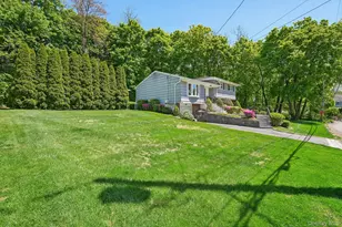36 Chatham Rd, New Rochelle, NY 10804 - Photo 39