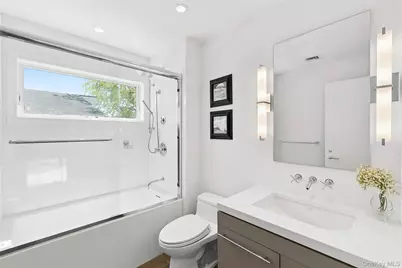 22 Tanners Neck Lane, Westhampton, NY 11977 - Photo 21