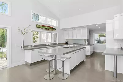 22 Tanners Neck Lane, Westhampton, NY 11977 - Photo 5