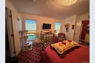 1661 Old Country Road #319, Riverhead, NY 11901 - Photo 15