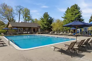102 Ridgeview Ln, Yorktown Heights, NY 10598 - Photo 25