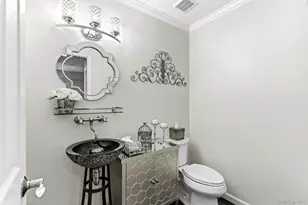 102 Ridgeview Ln, Yorktown Heights, NY 10598 - Photo 21