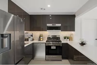 8811 179th Place, Jamaica, NY 11432 - Photo 5