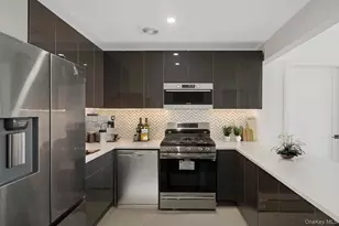 88-11 179th Pl, Jamaica, NY 11432 - Photo 5