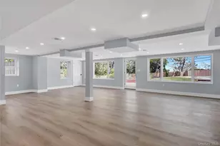 52 Woodland Rd, Roslyn, NY 11576 - Photo 37