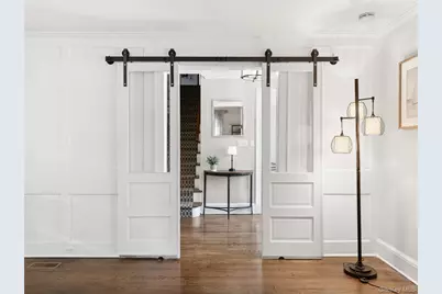 2 Longview Road, Port Washington, NY 11050 - Photo 5