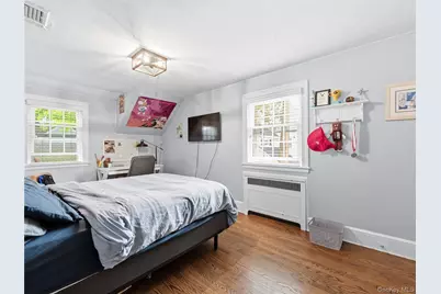 2 Longview Road, Port Washington, NY 11050 - Photo 23
