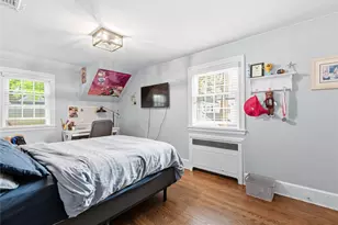 2 Longview Rd, Port Washington, NY 11050 - Photo 23