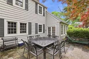2 Longview Rd, Port Washington, NY 11050 - Photo 27