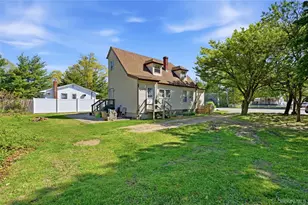 2284 Ocean Ave, Ronkonkoma, NY 11779 - Photo 5