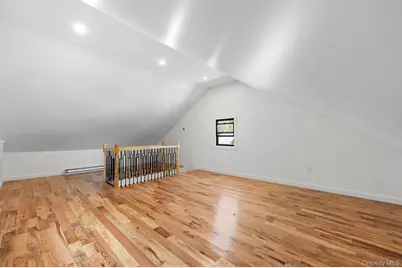 10902 169th Place, Jamaica, NY 11433 - Photo 13