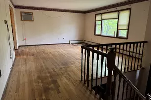 24 Emperor Ln, Montgomery, NY 12549 - Photo 3