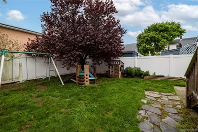3016 Roxbury Road, Oceanside, NY 11572 - Photo 23