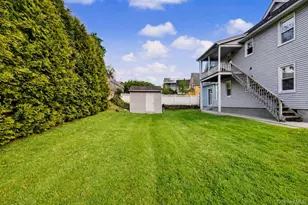 17 Grant St, Pleasantville, NY 10570 - Photo 3