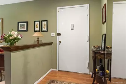 292 Richard Court #292, Pomona, NY 10970 - Photo 5