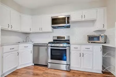445 Peninsula Boulevard, Lynbrook, NY 11563 - Photo 17