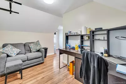 445 Peninsula Boulevard, Lynbrook, NY 11563 - Photo 23