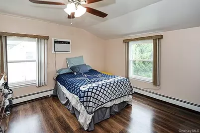 56 Haven Lane, Levittown, NY 11756 - Photo 9