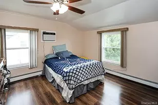 56 Haven Ln, Levittown, NY 11756 - Photo 9