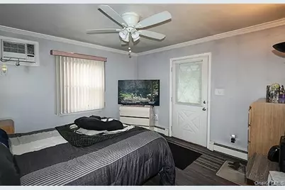 56 Haven Lane, Levittown, NY 11756 - Photo 9