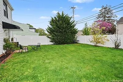 56 Haven Lane, Levittown, NY 11756 - Photo 13