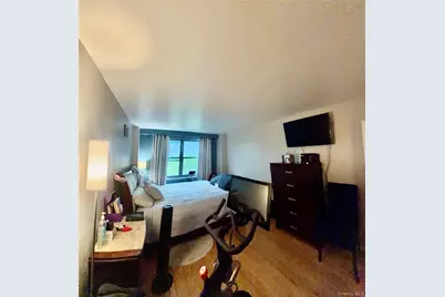 61-20 Grand Central Parkway #B 708, Forest Hills, NY 11375 - Photo 23