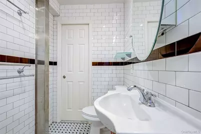 72-11 110 Street #4E, Forest Hills, NY 11375 - Photo 9