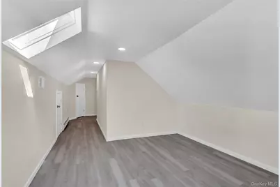 339 Barton Avenue, Patchogue, NY 11772 - Photo 19