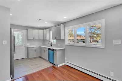 339 Barton Avenue, Patchogue, NY 11772 - Photo 7