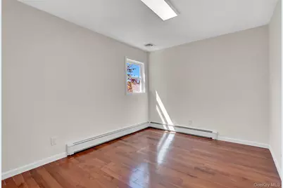 339 Barton Avenue, Patchogue, NY 11772 - Photo 15
