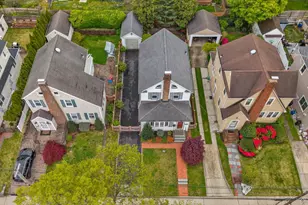 20 Highland Pl, Great Neck, NY 11020 - Photo 23