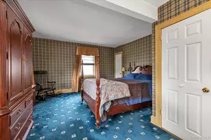 20 Highland Pl, Great Neck, NY 11020 - Photo 11