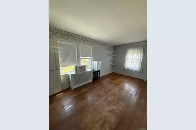 35 S Franklin Avenue, Valley Stream, NY 11580 - Photo 11