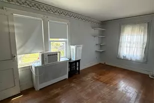 35 S Franklin Ave, Valley Stream, NY 11580 - Photo 11
