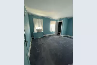 35 S Franklin Avenue, Valley Stream, NY 11580 - Photo 9