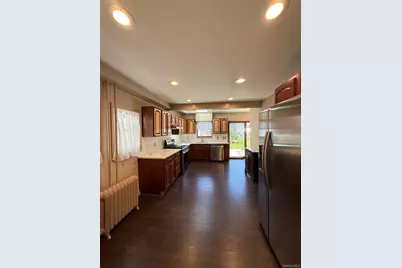 35 S Franklin Avenue, Valley Stream, NY 11580 - Photo 3